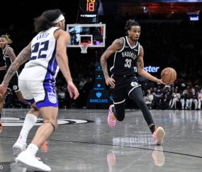 卡特空砍20+8 阿巴吉18分篮网送国王4连败