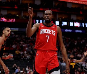 杜兰特25分申京15+10 谢泼德14分火箭终结老鹰11连胜