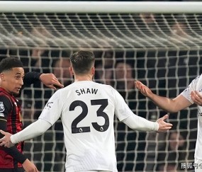 曼联点球被黑?阿马德禁区被拽视而不见,红魔却吃“红点套餐”