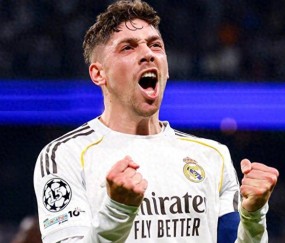 伯纳乌奇迹再现！巴尔韦德打懵曼城，皇马3-0让欧冠格局再起波澜